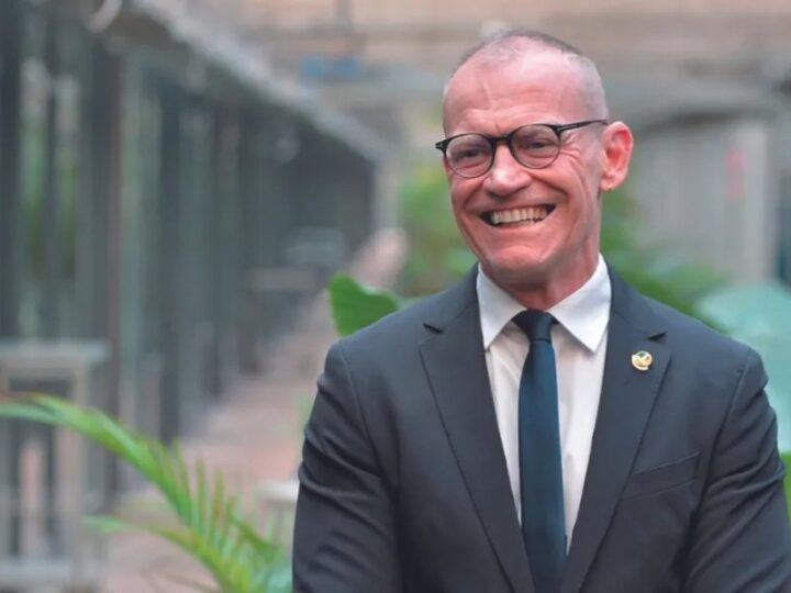 PT prioriza reeleição de Contarato e mantém Casagrande no radar para segunda vaga ao Senado