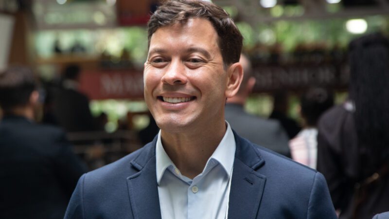 Arnaldinho Borgo decide concluir mandato na Prefeitura de Vila Velha