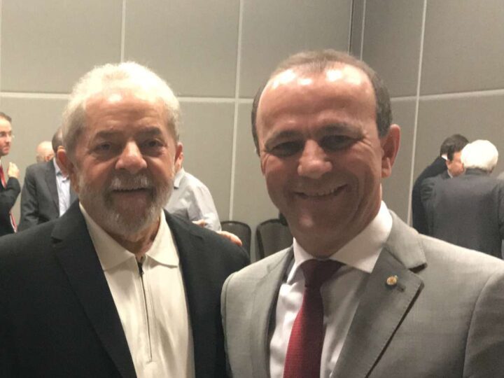 Lula oficializa apoio a Helder Salomão para o governo do Espírito Santo