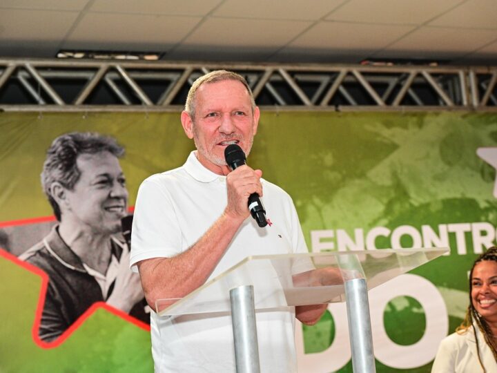 PT ordena entrega de cargos no governo do Espírito Santo