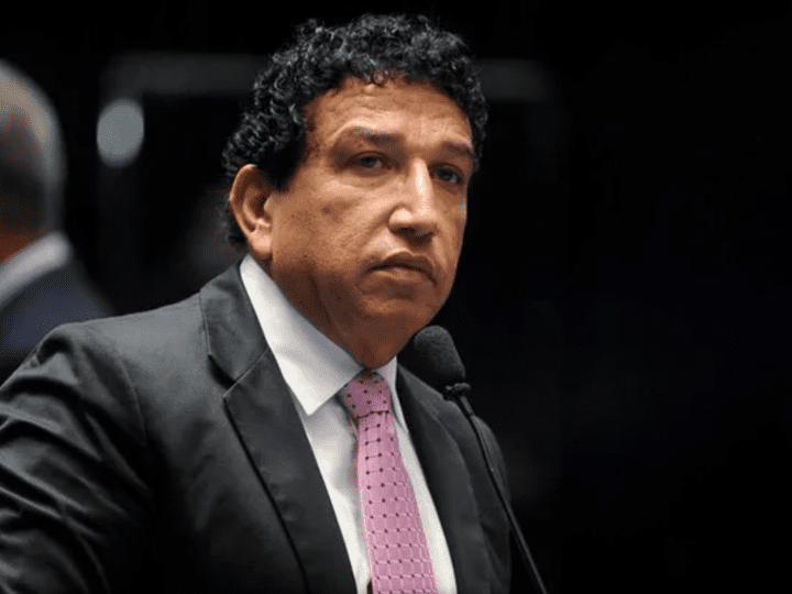 Magno Malta ganha força para disputar Governo do Espírito Santo