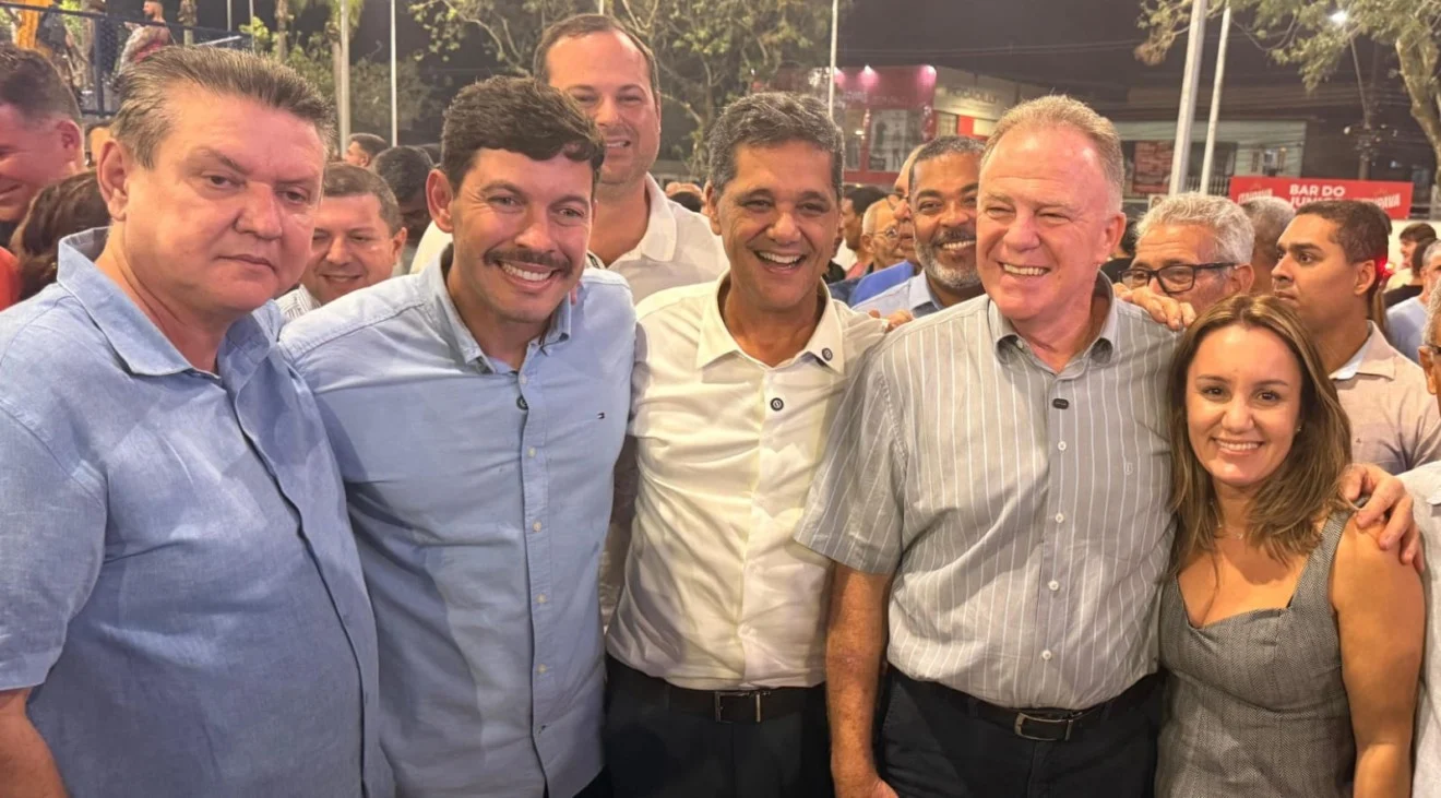 Casagrande minimiza aproximação de Arnaldinho com Pazolini e sela aliança