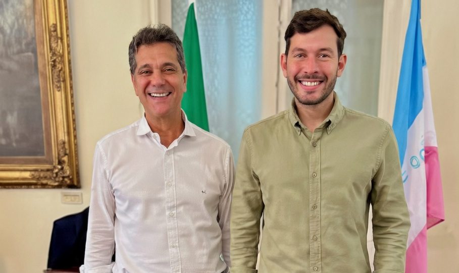 Ferraço e Arnaldinho Borgo retomam diálogo em reunião no Palácio Anchieta