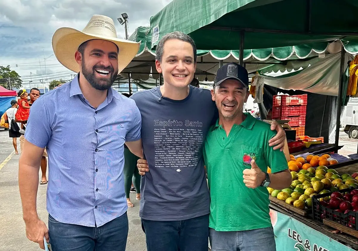 Depois de renunciar para ser candidato, Pazolini inicia sua caminhada