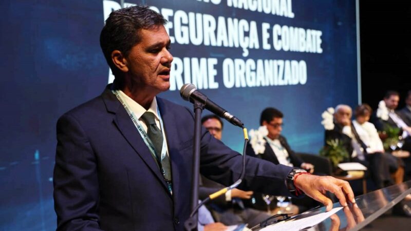 Ricardo Ferraço defende classificar facções criminosas como grupos terroristas
