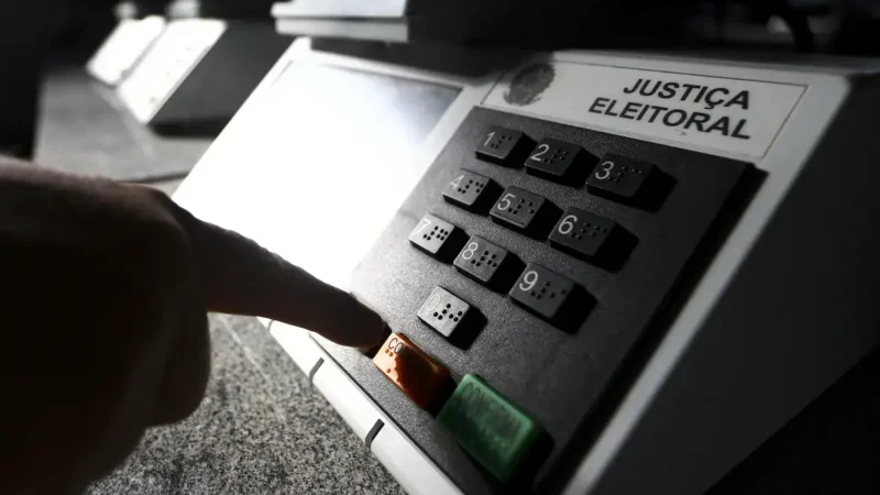 Negociações partidárias travam definições de chapa majoritária no Espírito Santo