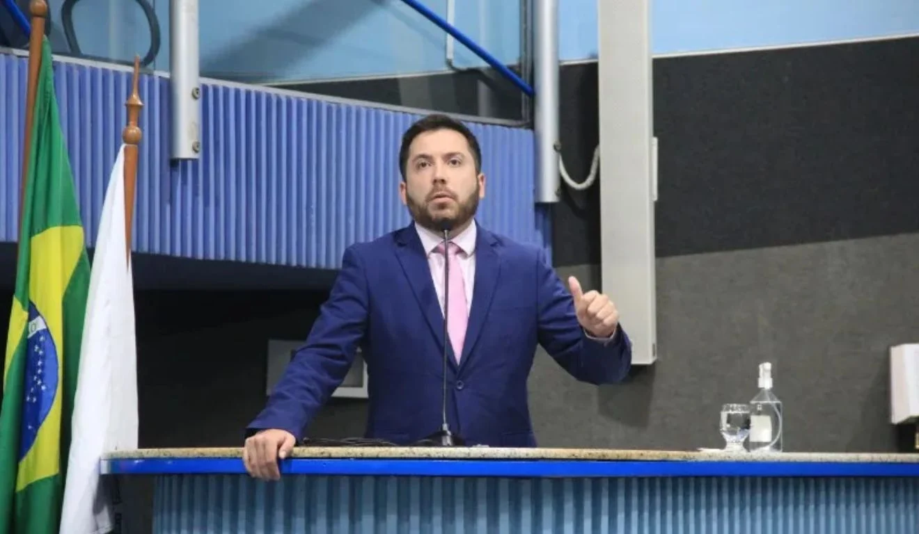 TJES anula condenação de vereador Armandinho Fontoura no caso “Dra. Laura”