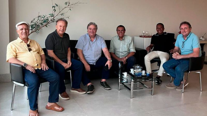 Luiz Paulo Vellozo Lucas amplia articulações em Colatina ao lado de Guerino Balestrassi