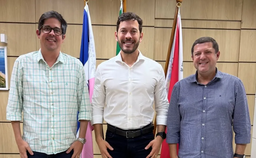 Joel Rangel reassume mandato e Thomaz Tommasi assume secretaria em Vila Velha