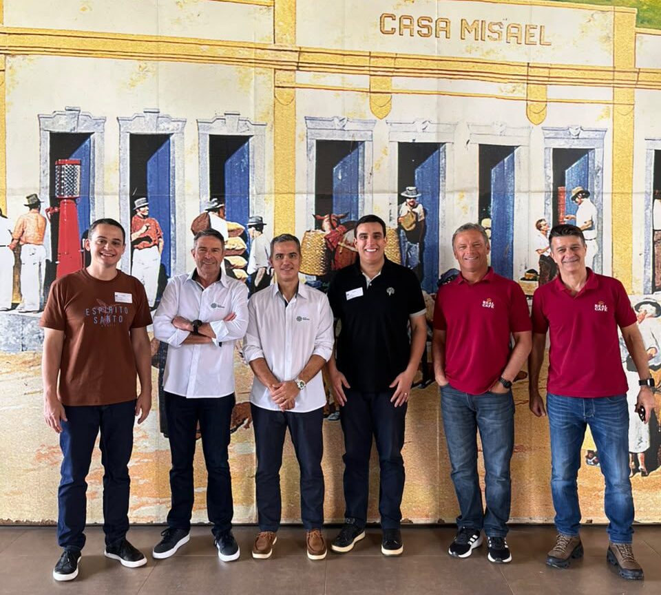Lorenzo Pazolini e Erick Musso fortalecem diálogo com a Real Café e representantes do agronegócio capixaba