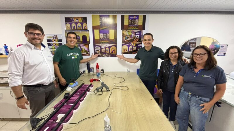 Pazolini e Erick Musso visitam fábrica da Paletitas, em Piúma, e destacam força do empreendedorismo capixaba