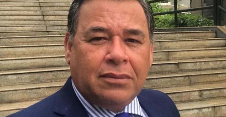 Tribunal de Contas encerra processo contra secretário de Administração de Guarapari