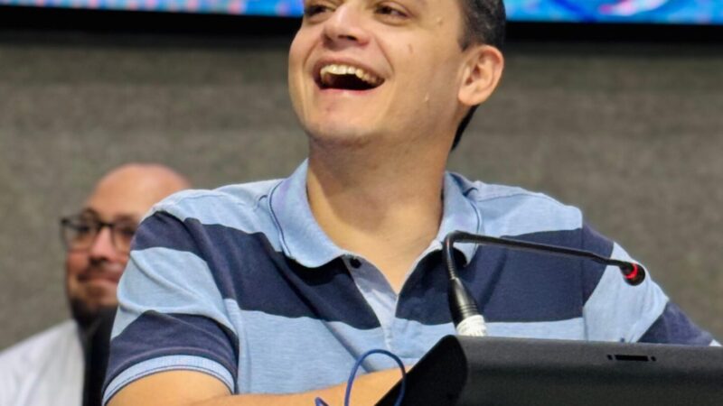 Em convenção, Partido Democrata oficializa apoio a Lorenzo Pazolini