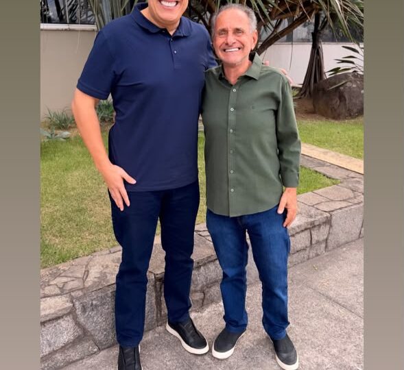 Erick Musso oficializa Carlos Manato como pré-candidato a deputado federal pelo Republicanos