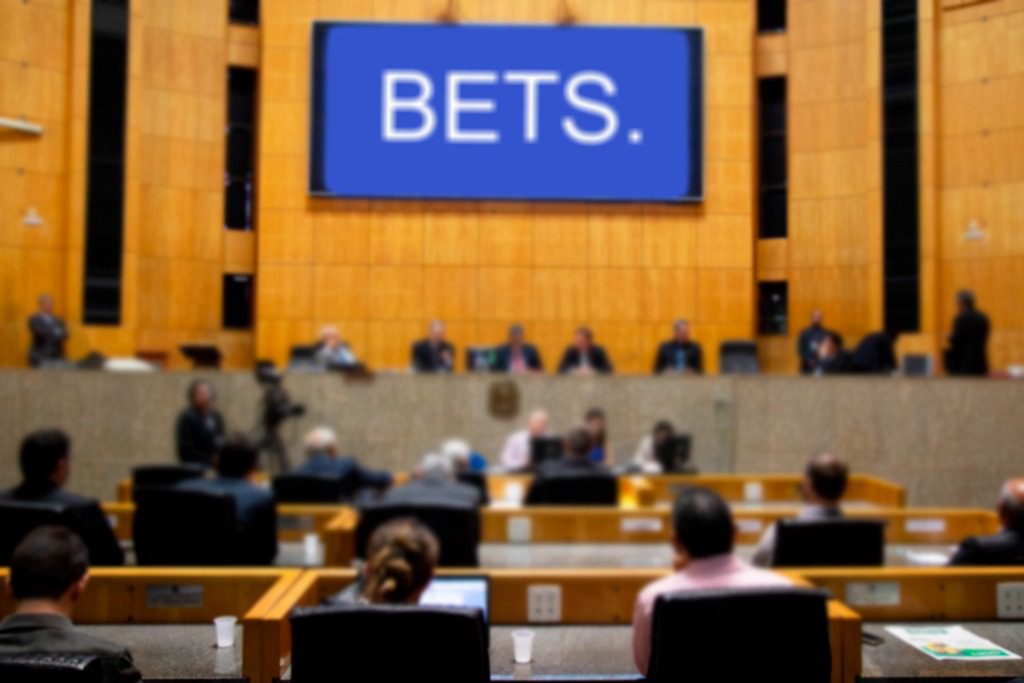 Bets viram alvo de projetos em sete cidades do ES