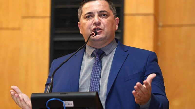 DC se aproxima de Ricardo Ferraço para disputa ao governo do ES