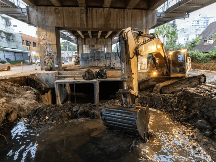 Estado amplia obras para reduzir impactos das chuvas