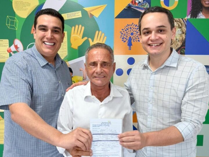 Manato troca Senado por vaga na Câmara dos Deputados
