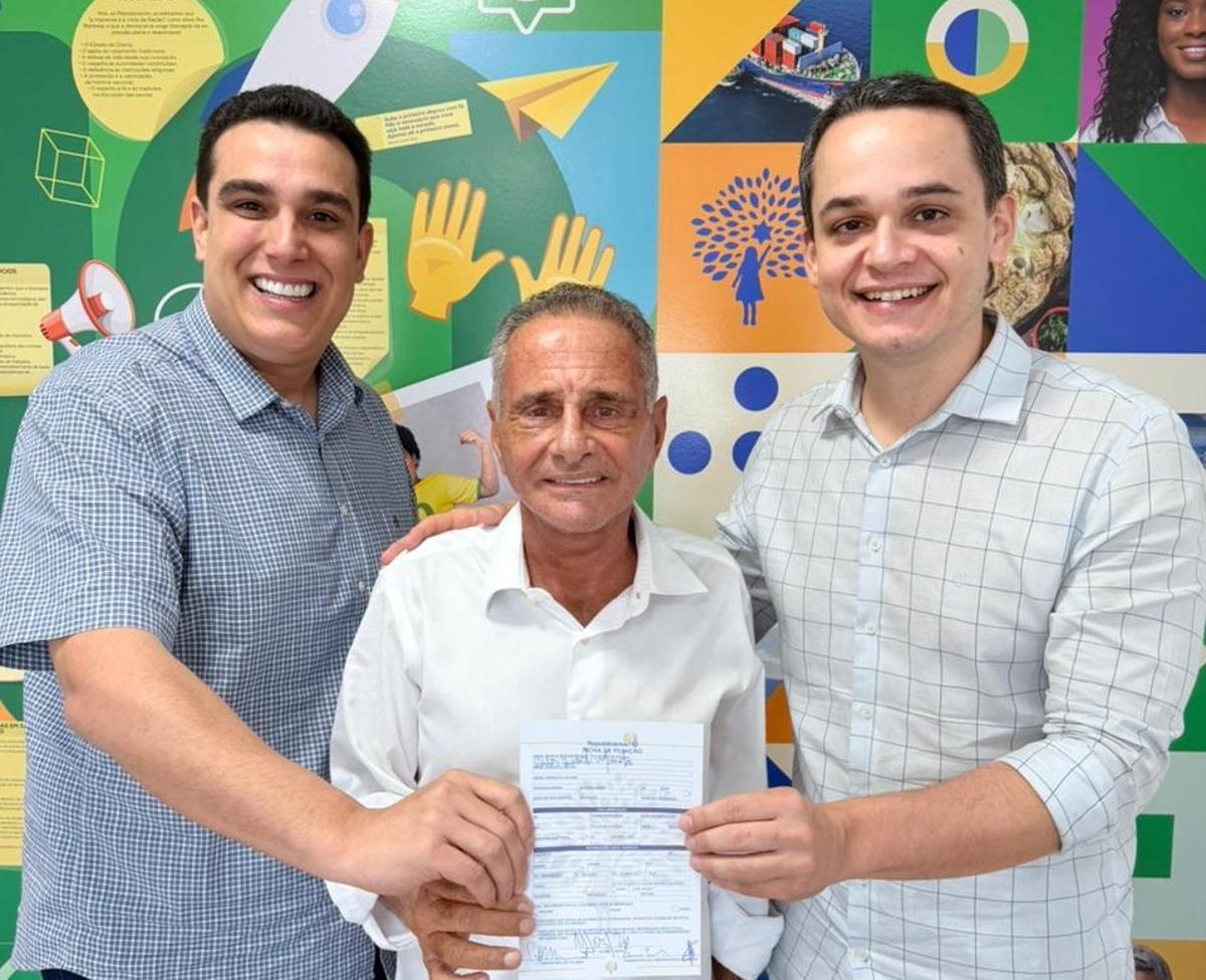 Manato troca Senado por vaga na Câmara dos Deputados