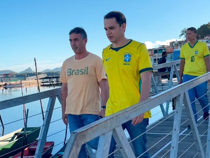 Pazolini se aproxima das forças de segurança enquanto o atual governo ainda busca interlocução no setor