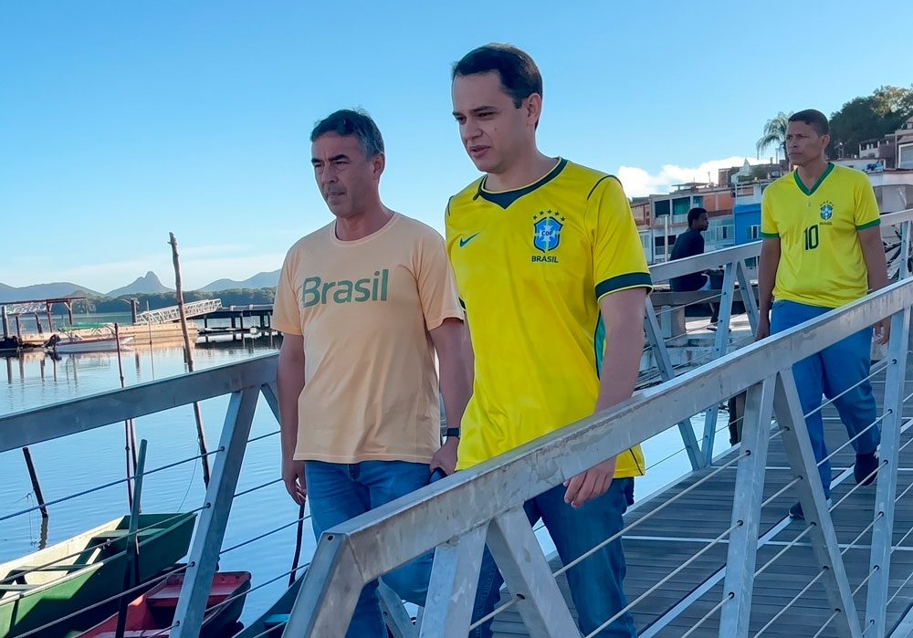 Pazolini se aproxima das forças de segurança enquanto o atual governo ainda busca interlocução no setor