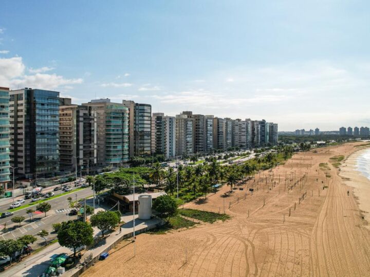 Prefeitura de Vitória regulamenta atividades esportivas pagas nas praias