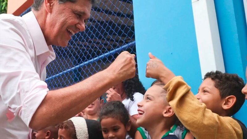 Ricardo Ferraço destaca avanços na educação e amplia investimentos nos primeiros 100 dias de governo