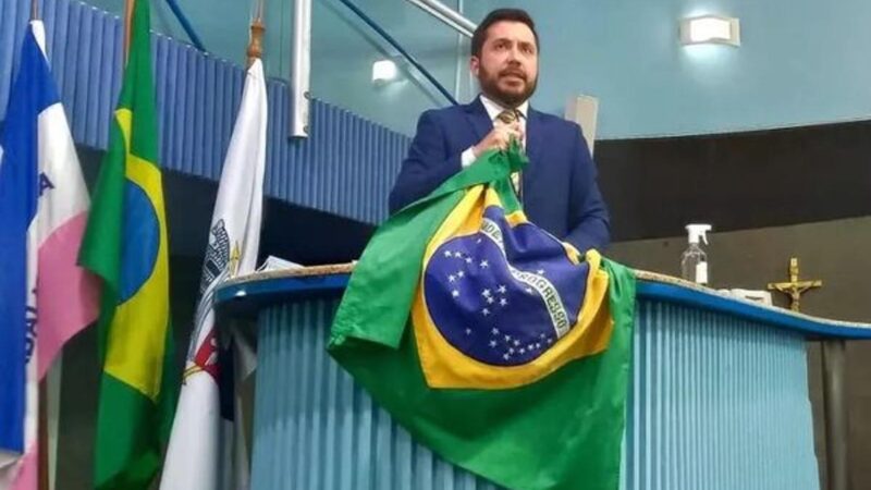Vereador de Vitória é condenado por ofensas a jornalista