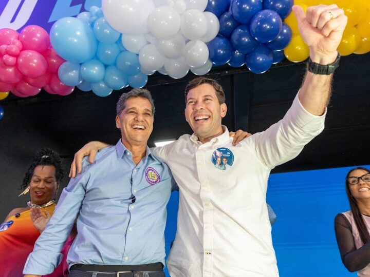 Arnaldinho lança candidaturas  de Ferraço e Casagrande durante encontro político em Vila Velha