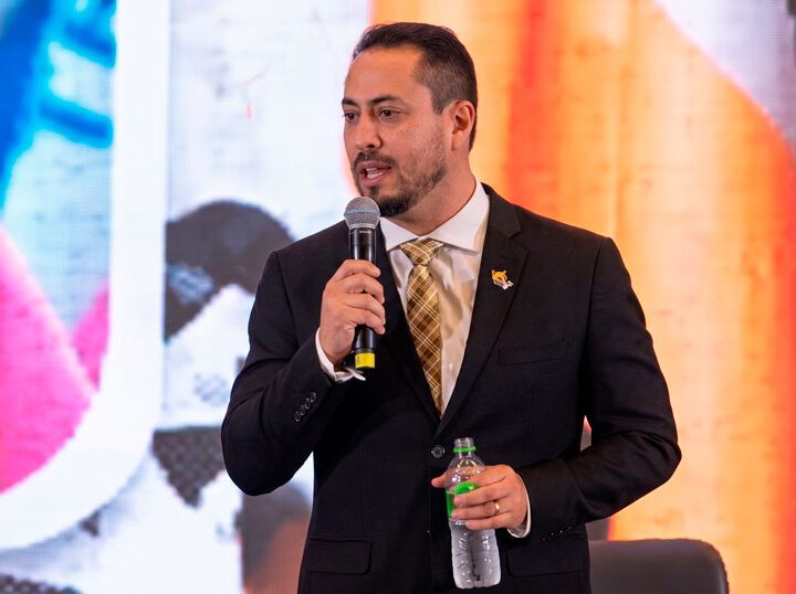 Breno Barcelos reafirma candidatura ao Governo do Espírito Santo e apresenta discurso de renovação política
