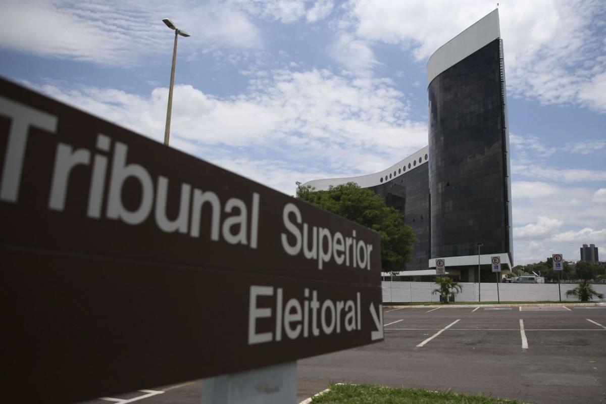 IA em convenção do PL abre debate sobre regras eleitorais