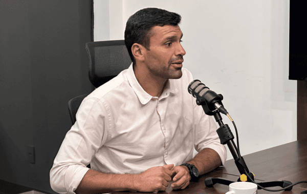Serginho Vidigal fala sobre saúde, educação, tecnologia e os desafios da Serra em entrevista ao Política Capixaba