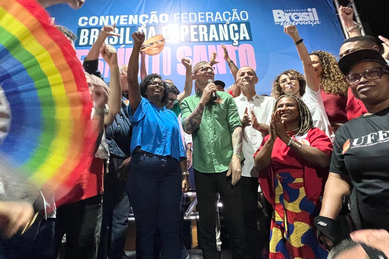 PT oficializa Helder e Valdirene para disputar o governo do ES