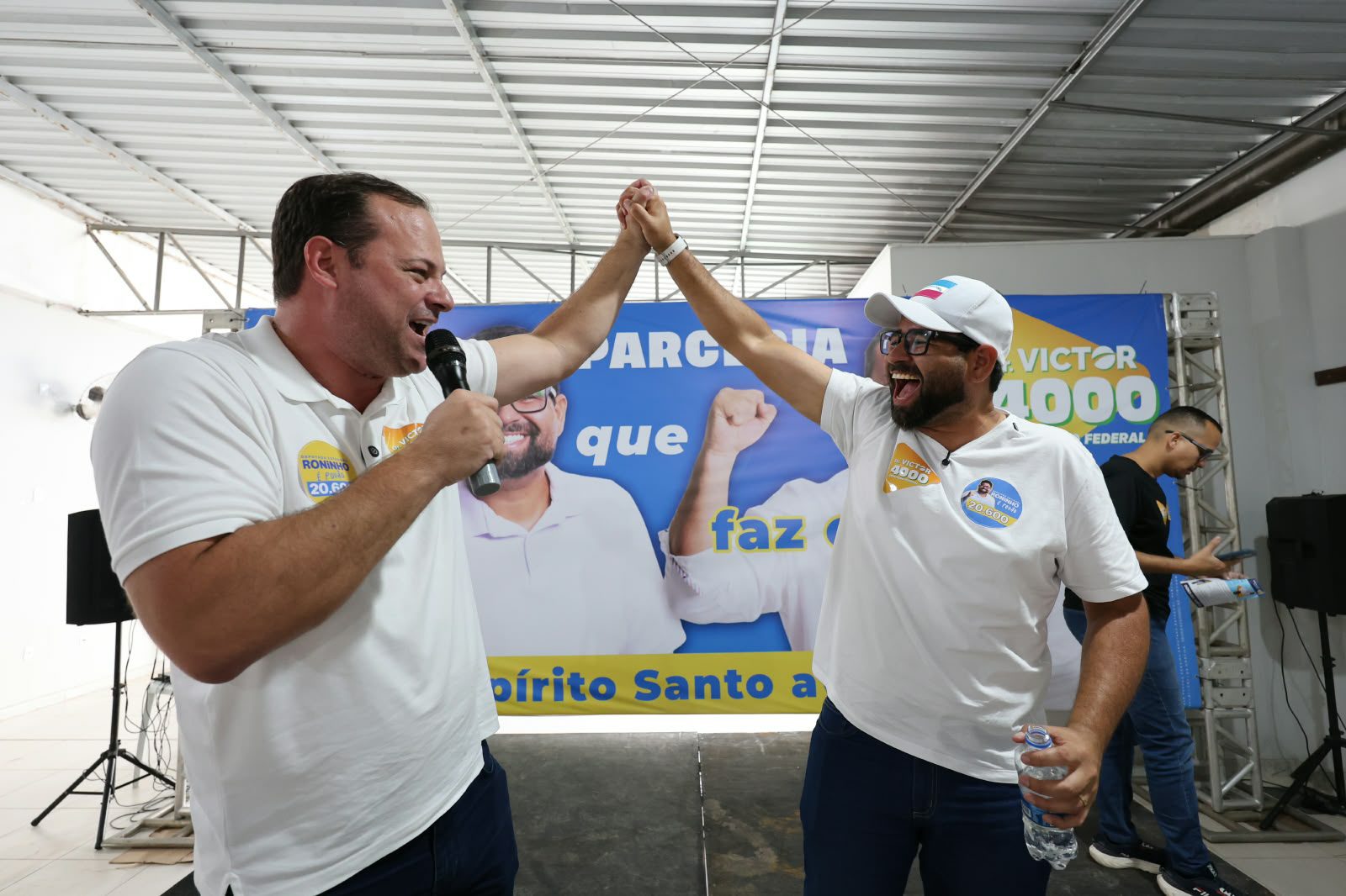 Dr. Victor intensifica campanha em Linhares com caminhadas e grande encontro nesta quarta-feira