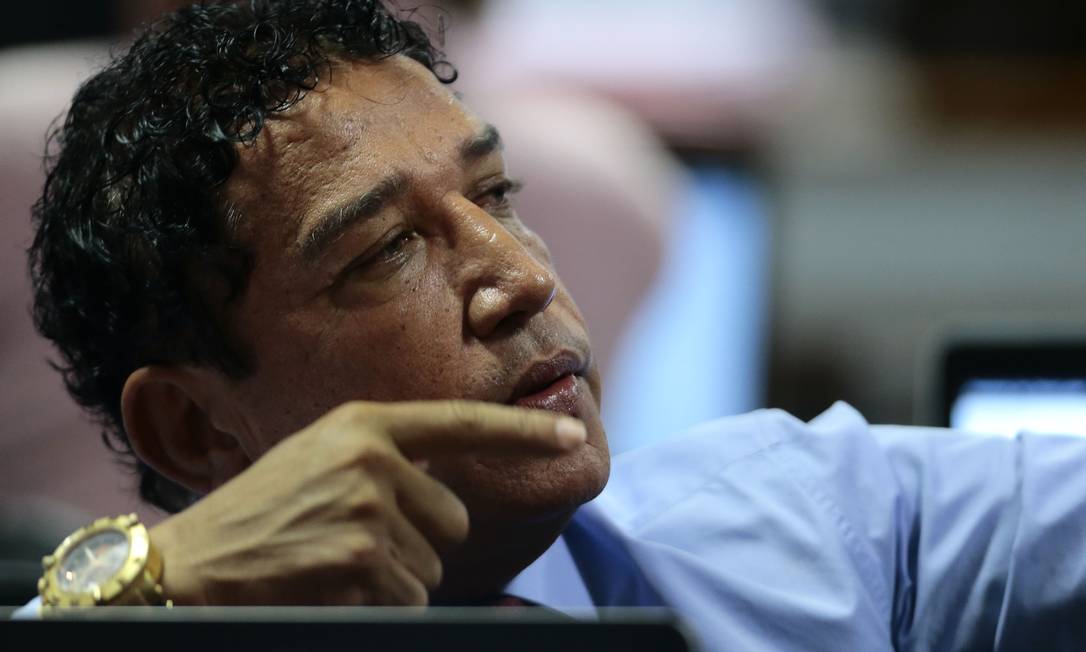Magno Malta é denunciado pelo MPDFT após acusação de agressão a técnica de enfermagem em hospital