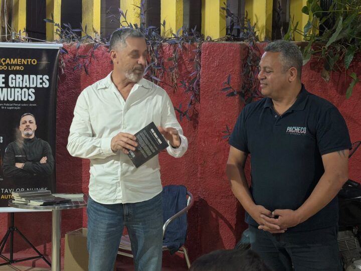 Rafael Pacheco prestigia lançamento de livro sobre a realidade do sistema prisional