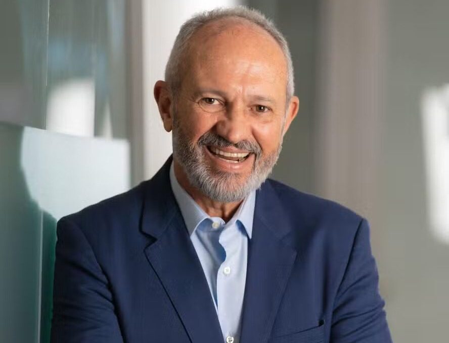 Hartung faz gesto a Evair e entra no tabuleiro da disputa pelo Senado no Espírito Santo