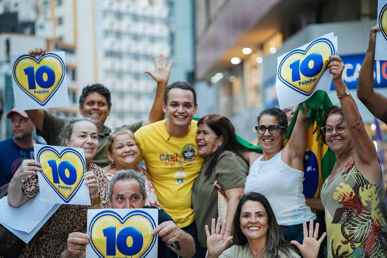 Pazolini visita bairros de Guarapari e é recebido com entusiasmo e carinho pela população