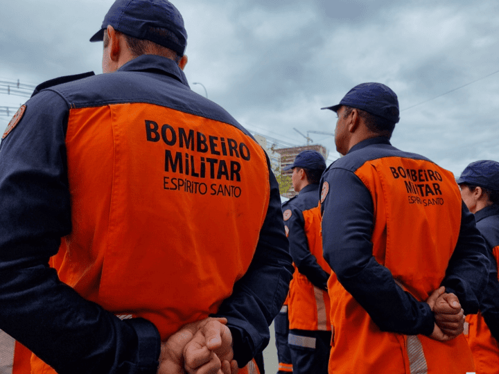 Bombeiros do ES começam a escolher banca para concurso