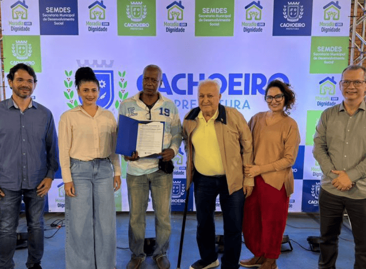 Cachoeiro entrega 202 títulos de propriedade no bairro Gilson Carone