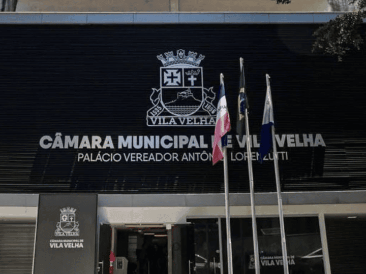 Câmara de Vila Velha muda regimento e vai refazer eleição da Mesa Diretora