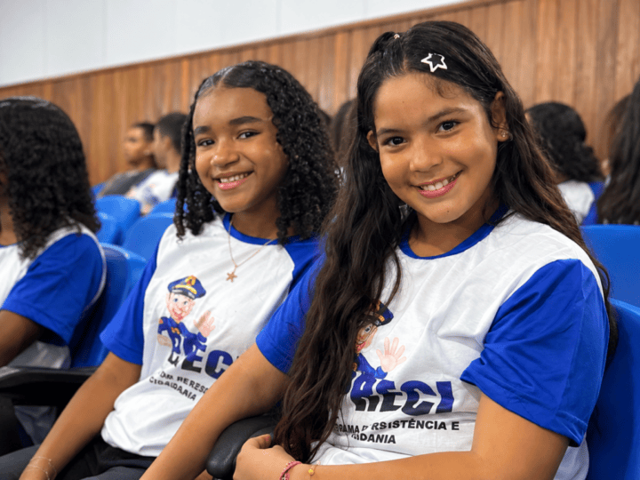 Guarda Civil de Linhares forma 250 alunos em programa de cidadania