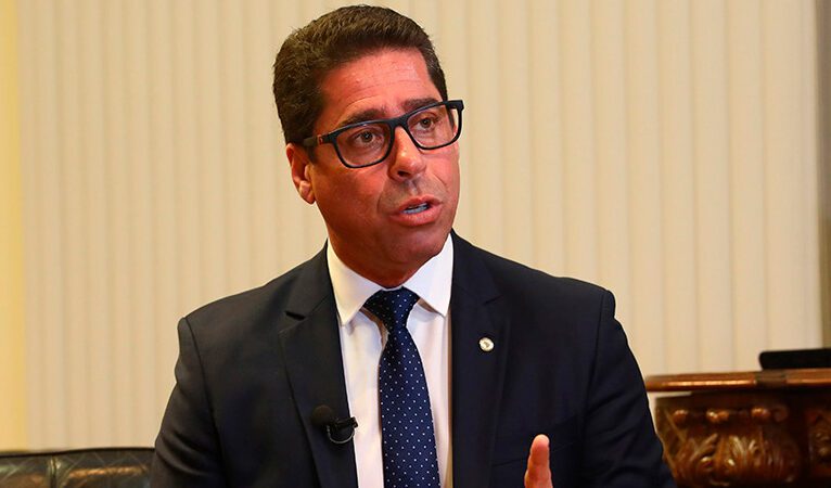 Presidente da Assembleia do ES cobra Senado após denúncias envolvendo Moraes