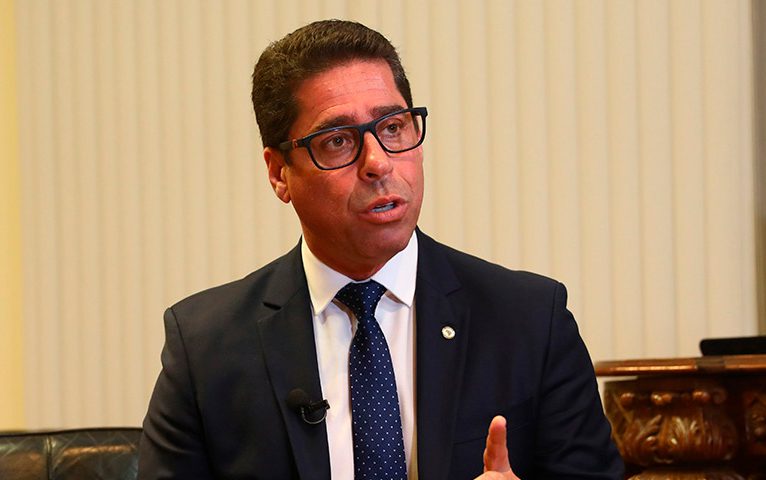 Presidente da Assembleia do ES cobra Senado após denúncias envolvendo Moraes