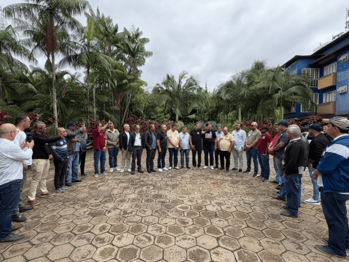 Prefeitos do Caparaó fecham apoio a Ferraço e Casagrande