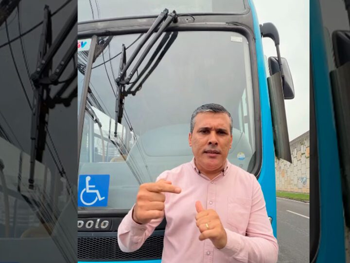 Pacheco cobra solução após mais um ônibus quebrado em Viana