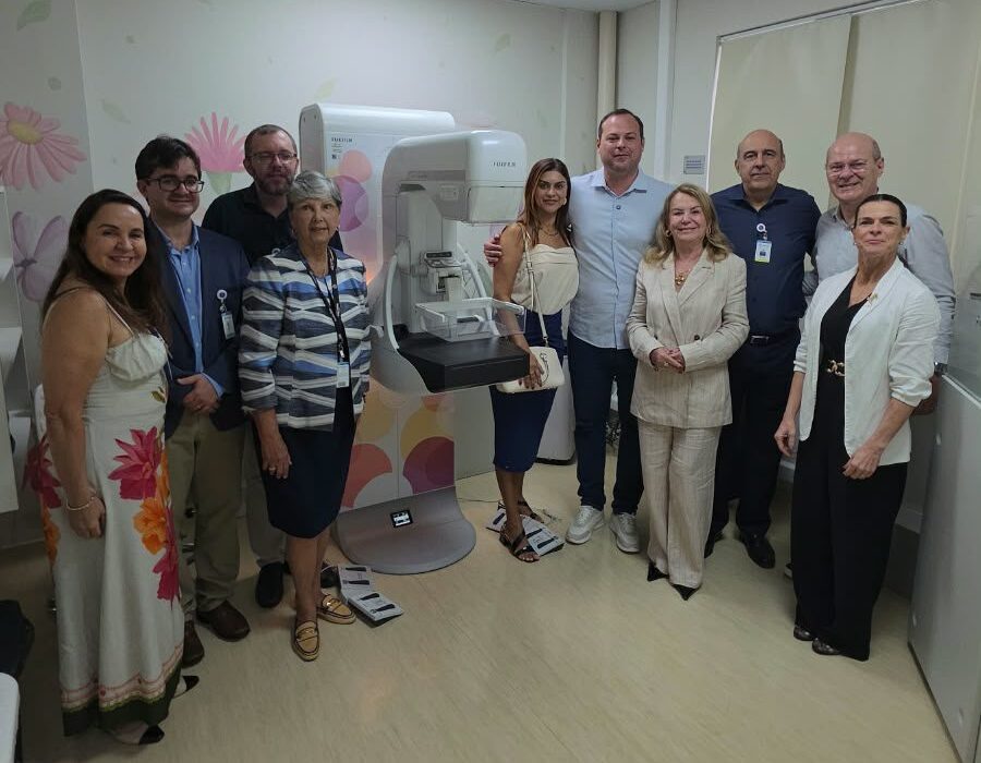 Outubro Rosa: combate ao câncer é uma das bandeiras do mandato de Dr. Victor