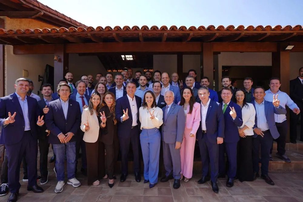 Podemos anuncia apoio a Flávio Bolsonaro e união política pode abrir novas oportunidades para o Espírito Santo