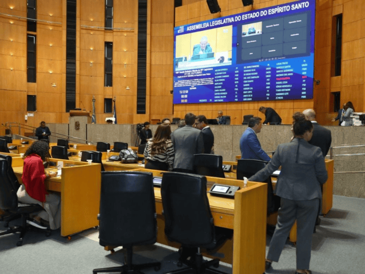 Ales aprova restrição a publicidade sobre gênero para menores