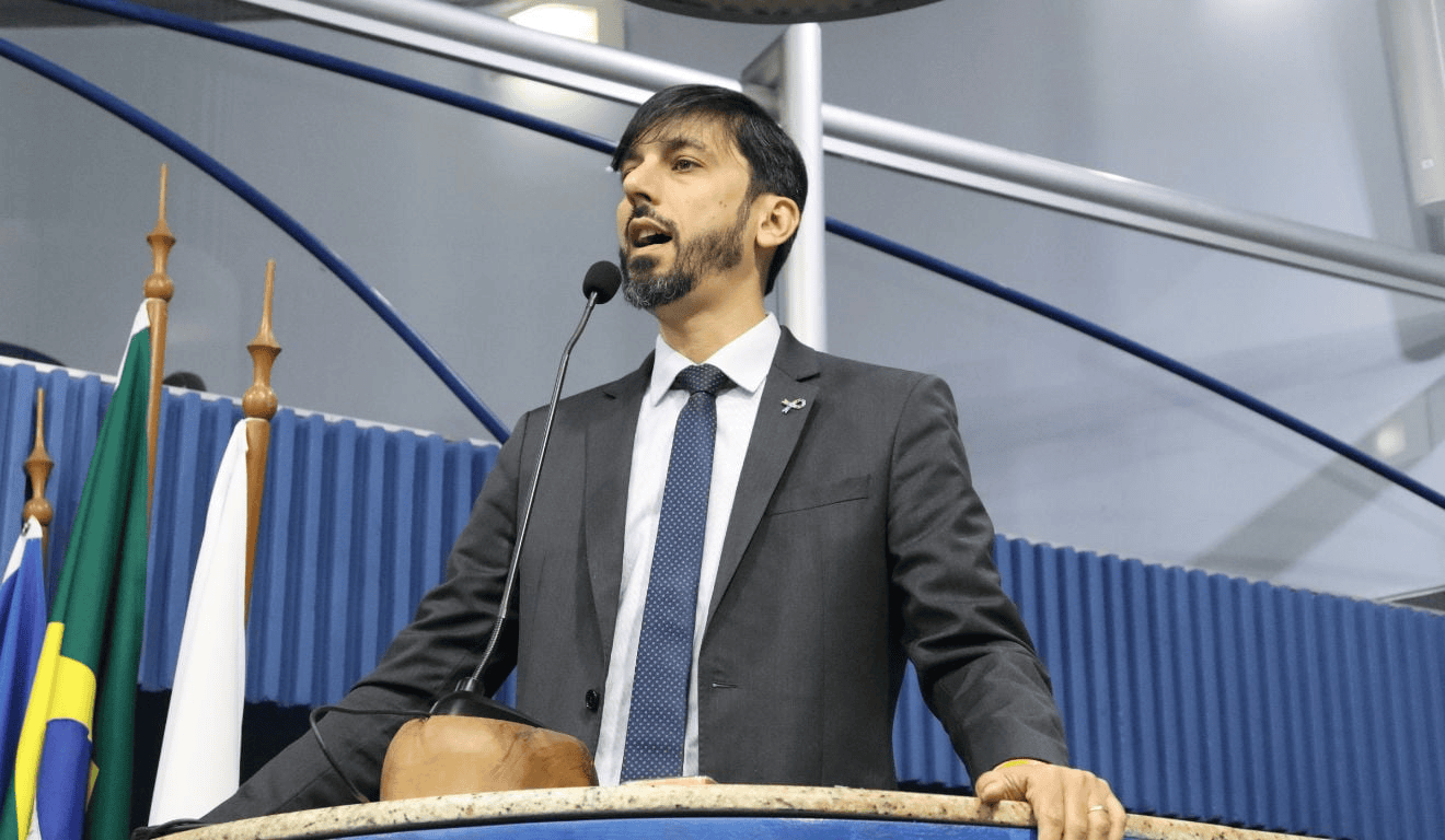 Davi Esmael quer ampliar políticas de inclusão PcD na Assembleia